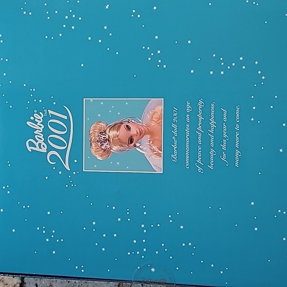 NIB 2001 Mattel Barbie Collector Edition Barbie 2001- 74299 50841 - Picture 4 of 6